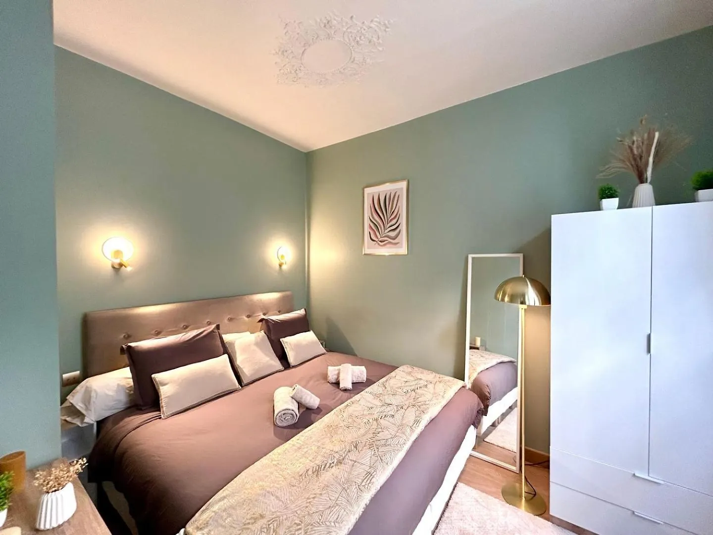 Aparthotel Luxury Suite Arc-De-Triomphe - 4 People Parigi