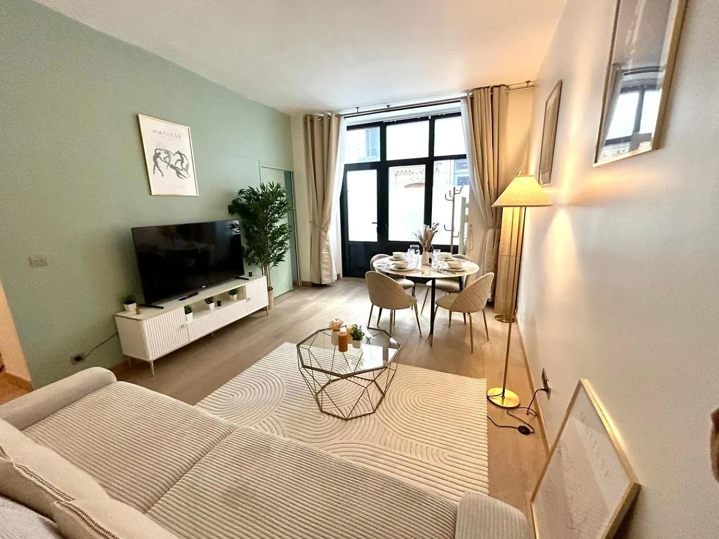 Aparthotel Luxury Suite Arc-De-Triomphe - 4 People Parigi Francia