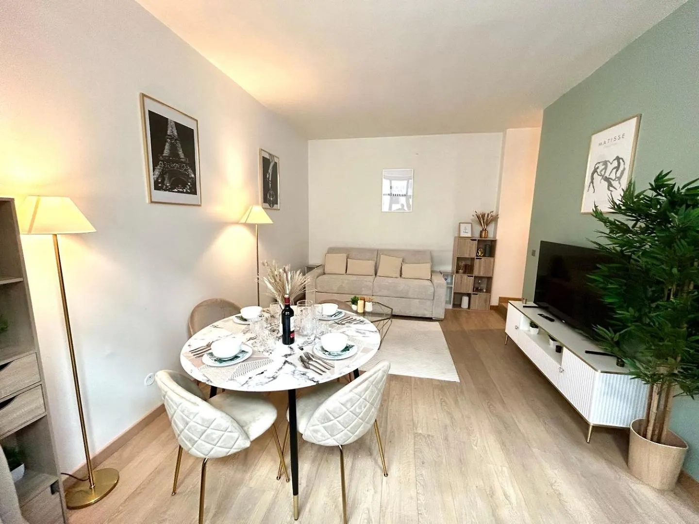 Luxury Suite Arc-De-Triomphe - 4 People París 0*,